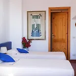 Olivetta Villa *