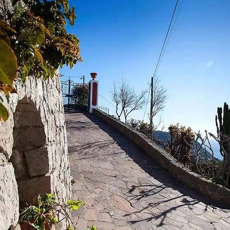 Olivetta Villa *